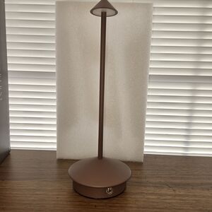 Sleek Brown Bedside Table Lamps (set of 2) **NEW**